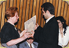 Amir Thaleb recibiendo el premio Ugarit - Maktub, descubriendo el propio destino... - Amir Thaleb Life.com.